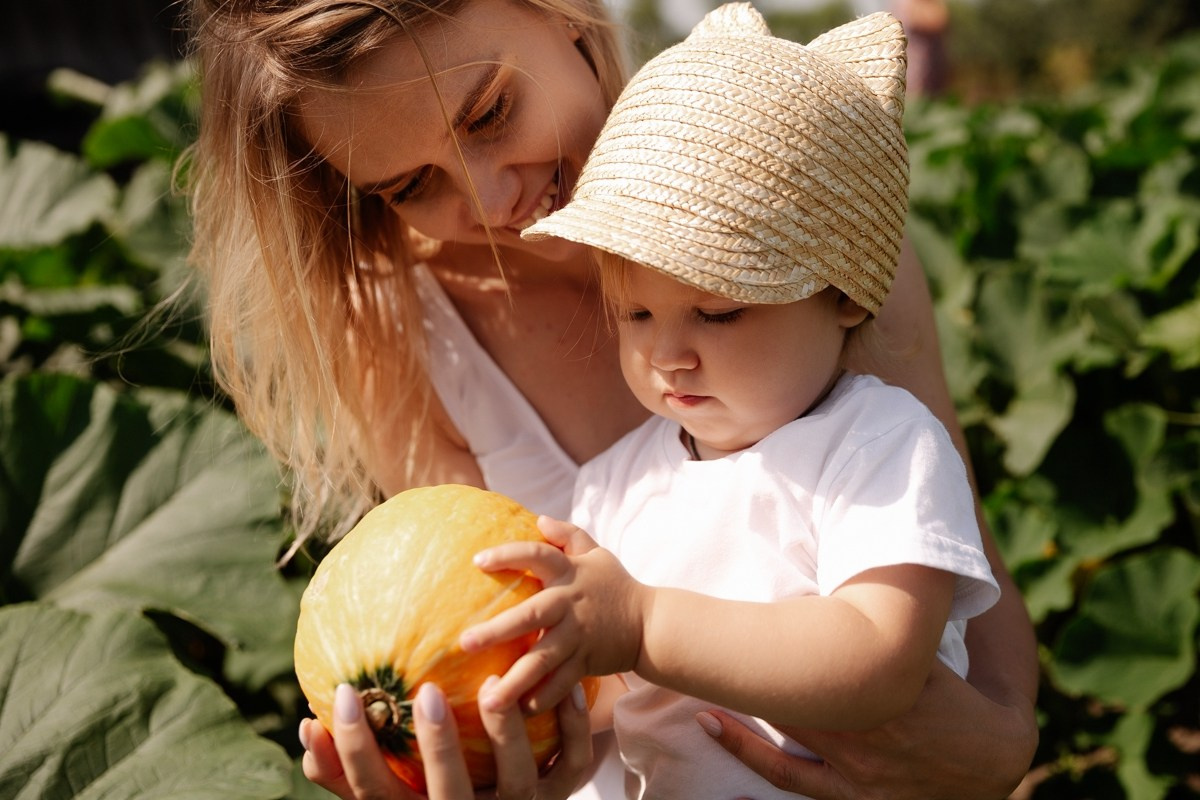 Юля и Лиза. Фотограф Любовь Щербинина