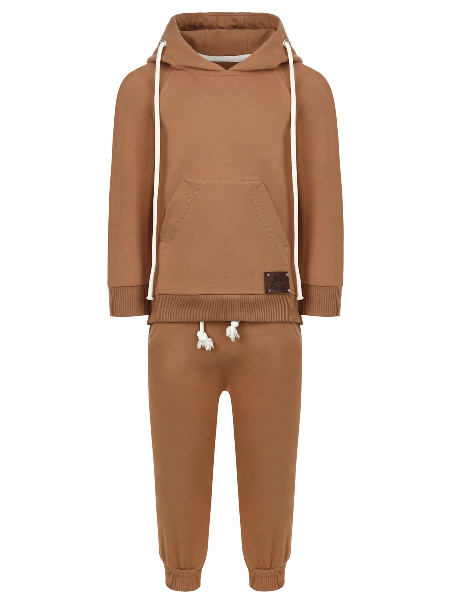 «Профессиональная каталожная фотосъемка детской одежды на манекене с акцентом на детали»