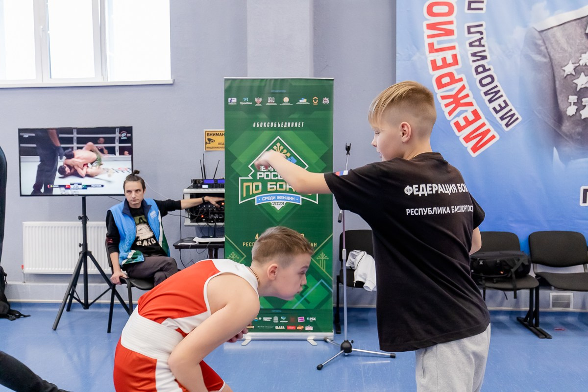 Чемпионат России по боксу среди женщин. Фотограф Дмитрий Сагитов