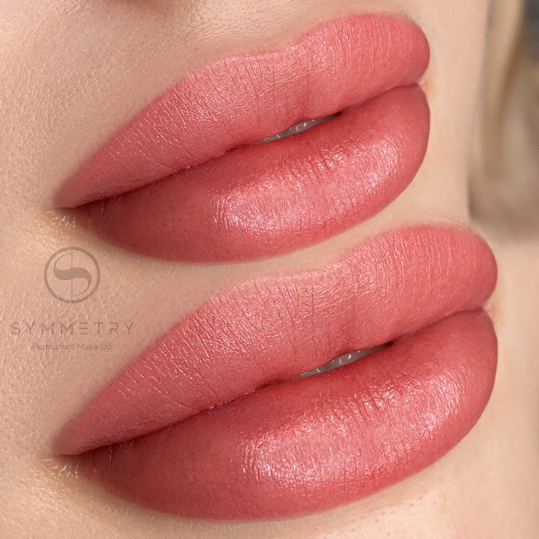 Олеся. Студия перманентного макияжа, косметологии и массажа SYMMETRY в Москве, м. Киевская