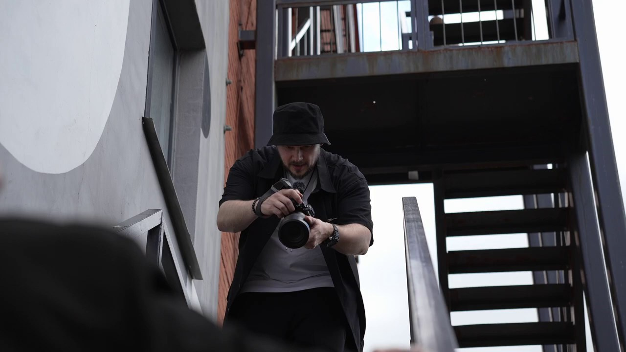 Мужские фотосессии для сайтов знакомств в Москве. Портретный фотограф Павел Бахирев. Москва