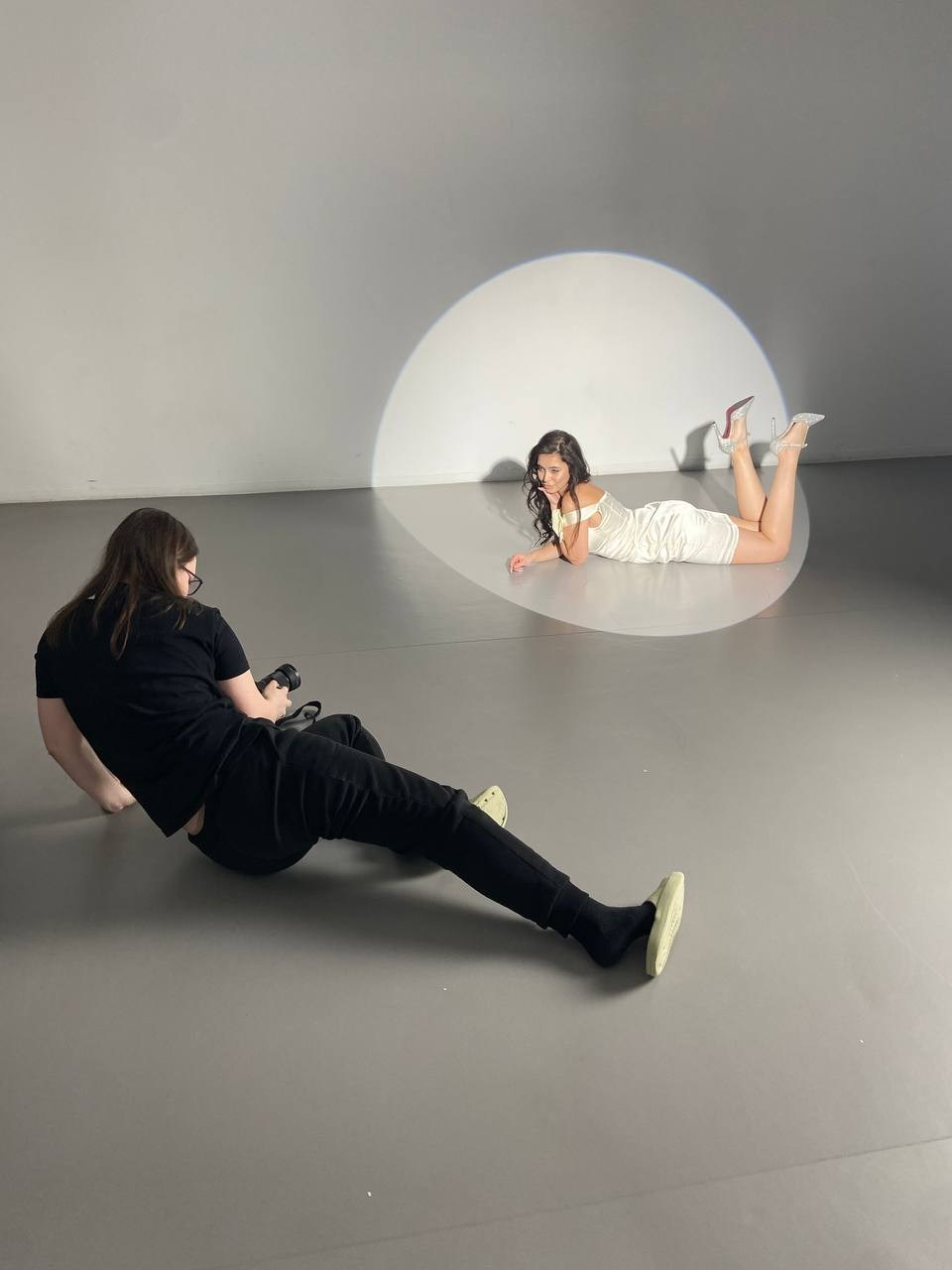 Бэкстейдж со съемки с проекционной насадкой. Фотограф людей и животных в Санкт-Петербурге Марина Бурмистрова