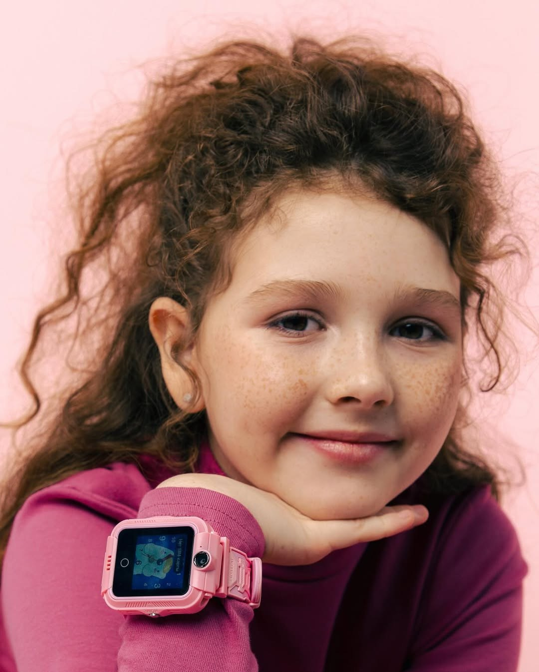Съемка для детских смарт часов Prolike. Фотограф в Санкт-Петербурге и Москве