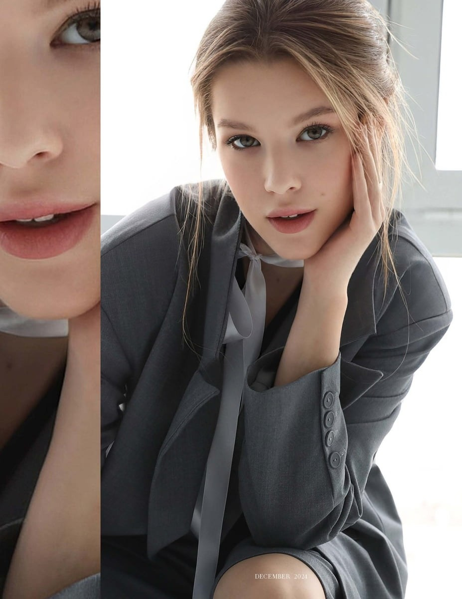 Моя работа на обложке итальянского издания ENZO Magazine. Стилист Анастасия Рашевская