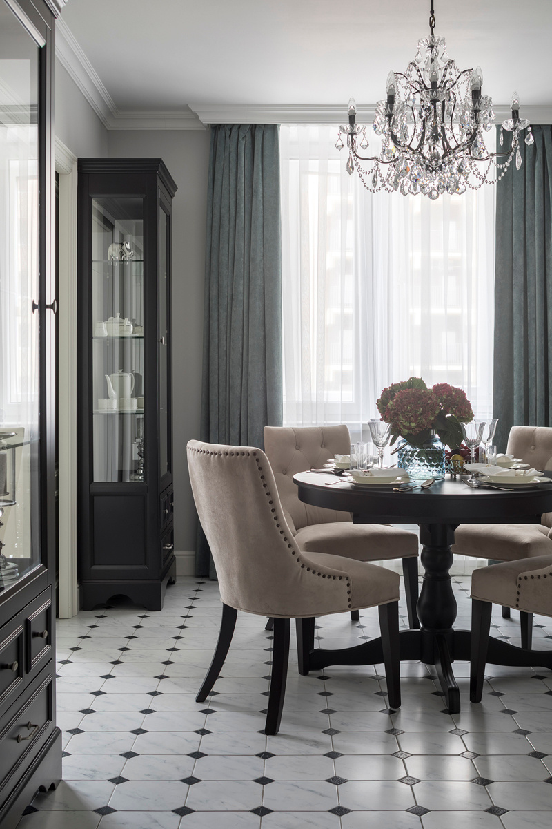 В портфолио вы можете увидеть фото исключительно наших работ. Мебель на заказ по индивидуальным проектам