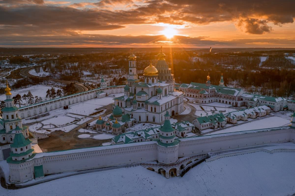 Small Russia — personal project of photographer Vadim Sherbakov. Vadim Sherbakov Portfolio