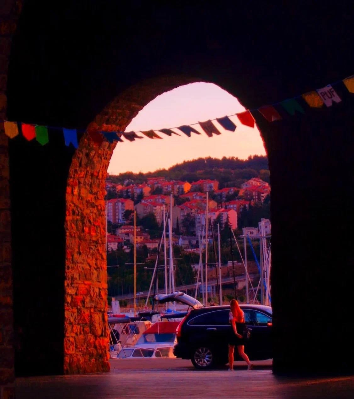 Городской пейзаж. Костюмер, художник кино и телевидения в спб