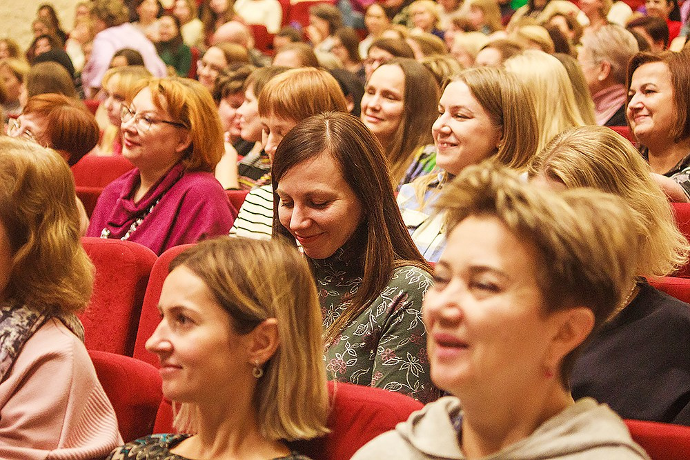 Стендап Ольги Савельевой «Всё обязательно наладится». Детский и семейный фотограф, фотограф мероприятий Нижний Новгород