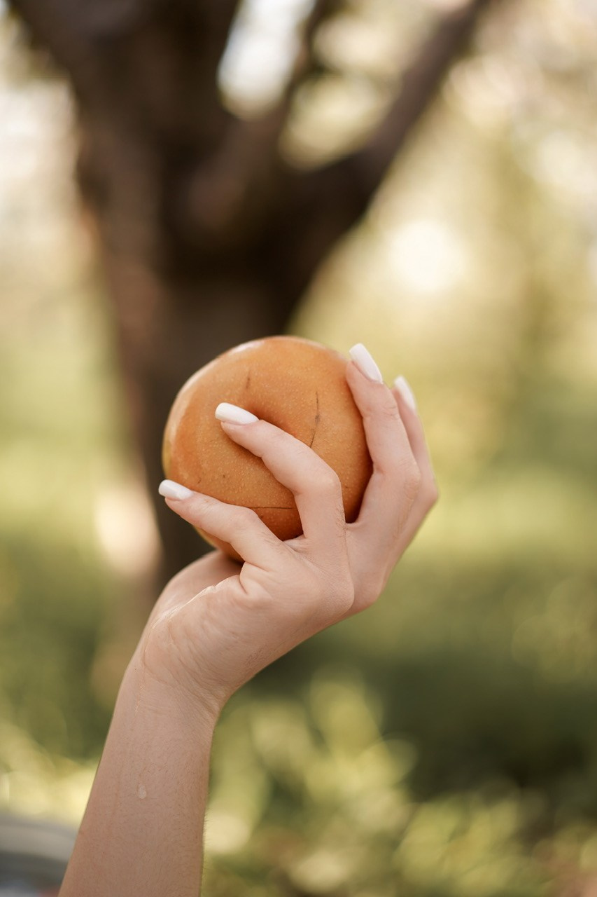 Девушка с лимонами. Свадебный фотограф в Ростове-на-Дону. Таинство Крещения и Венчания, семейные фотосессии. Алёна Чёботова