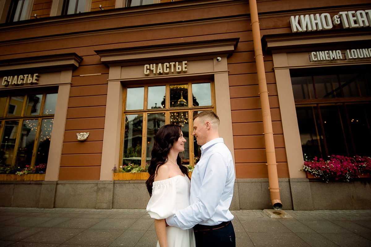 Утро невесты: почему это не разогрев перед свадьбой, а отдельная история в кадре. Свадебный фотограф — Санкт-Петербург (СПб) Питер