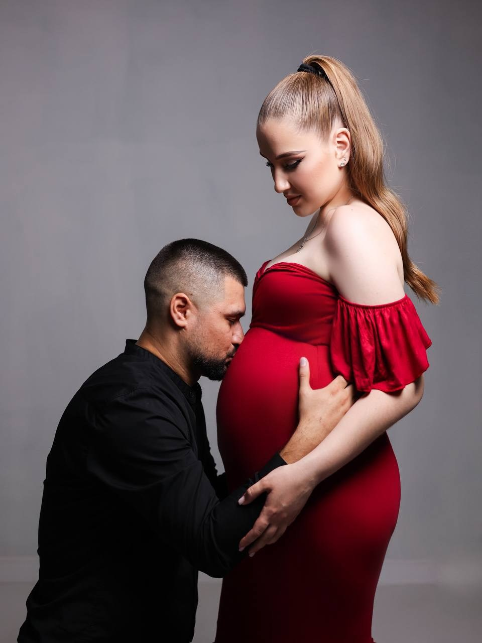 Фотосессия в красном стиле. Фотограф ANNA GEREIHAN