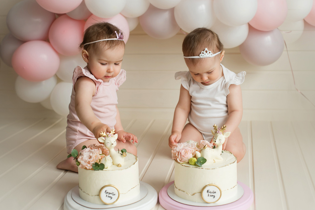 Берта и Кайя. Фотограф новорожденных Елена Панова