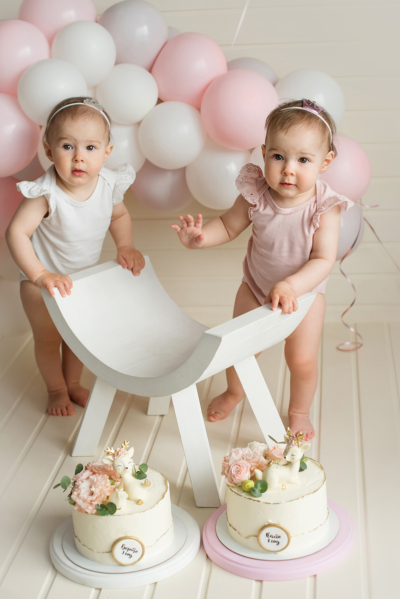 Берта и Кайя. Фотограф новорожденных Елена Панова