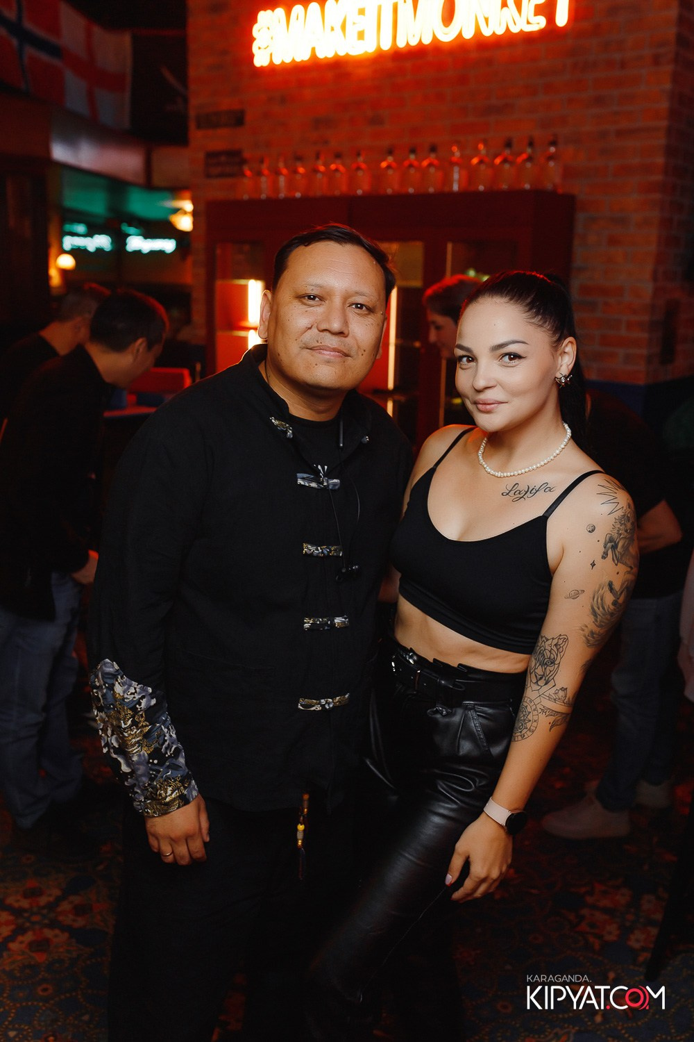 Harat's Irish Pub. Кипятком Караганда