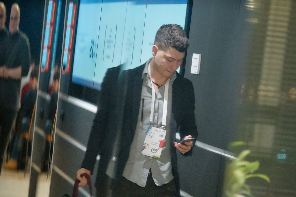 Митап в Avito. Репортажный фотограф в Москве Вадим Францев