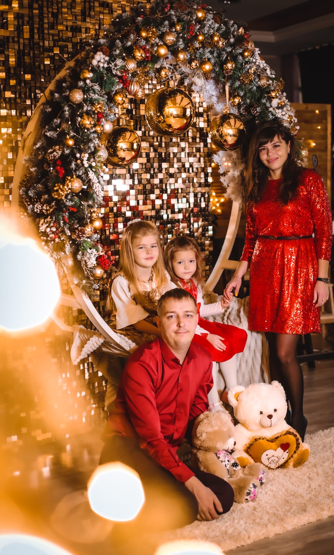 Семья Шмаковых Новый год 2022. Фотограф беременности и семейных историй Эльвира Акарибе в городе Краснодар!