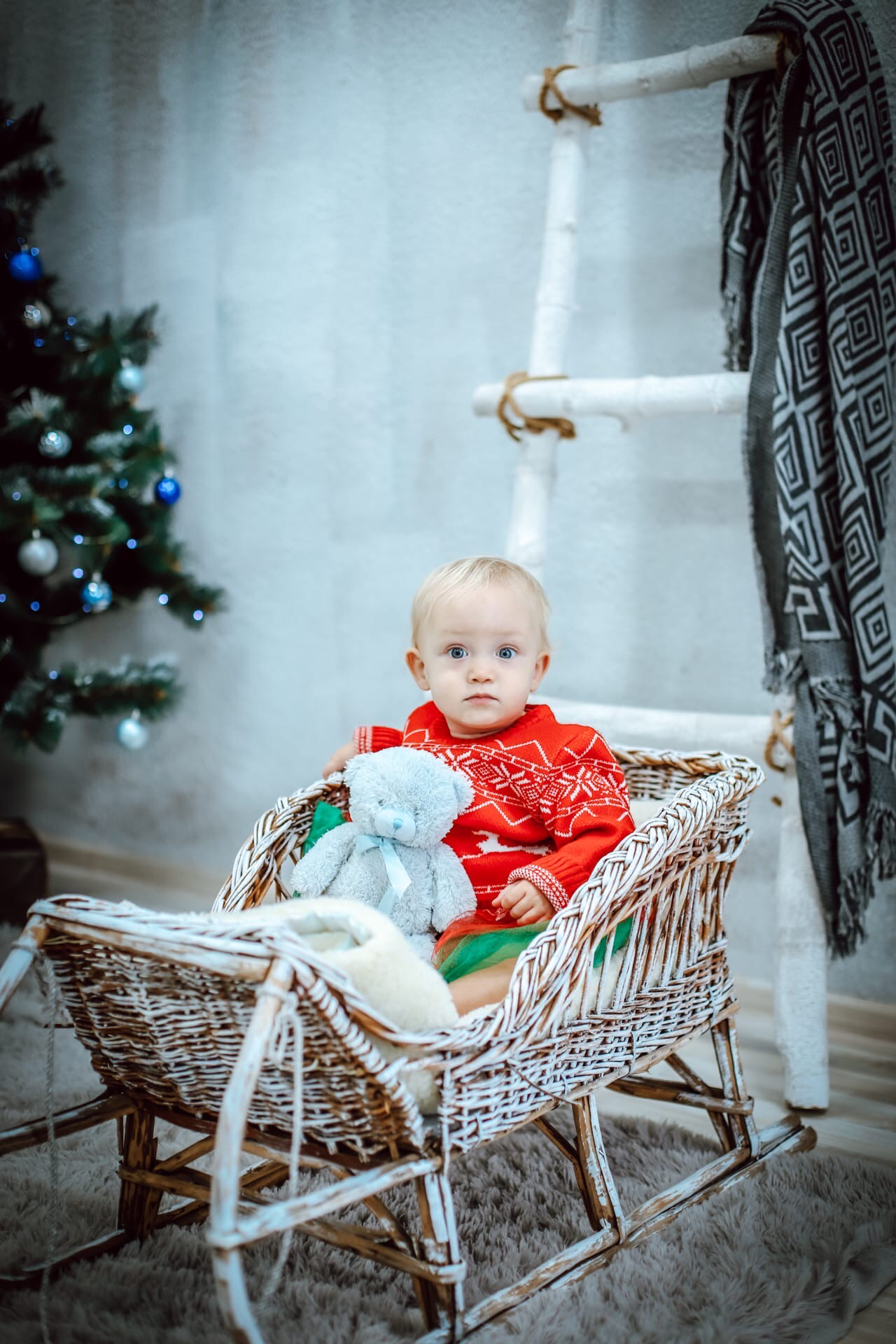 Семья Наследниковых Новый год 2022. Фотограф беременности и семейных историй Эльвира Акарибе в городе Краснодар!