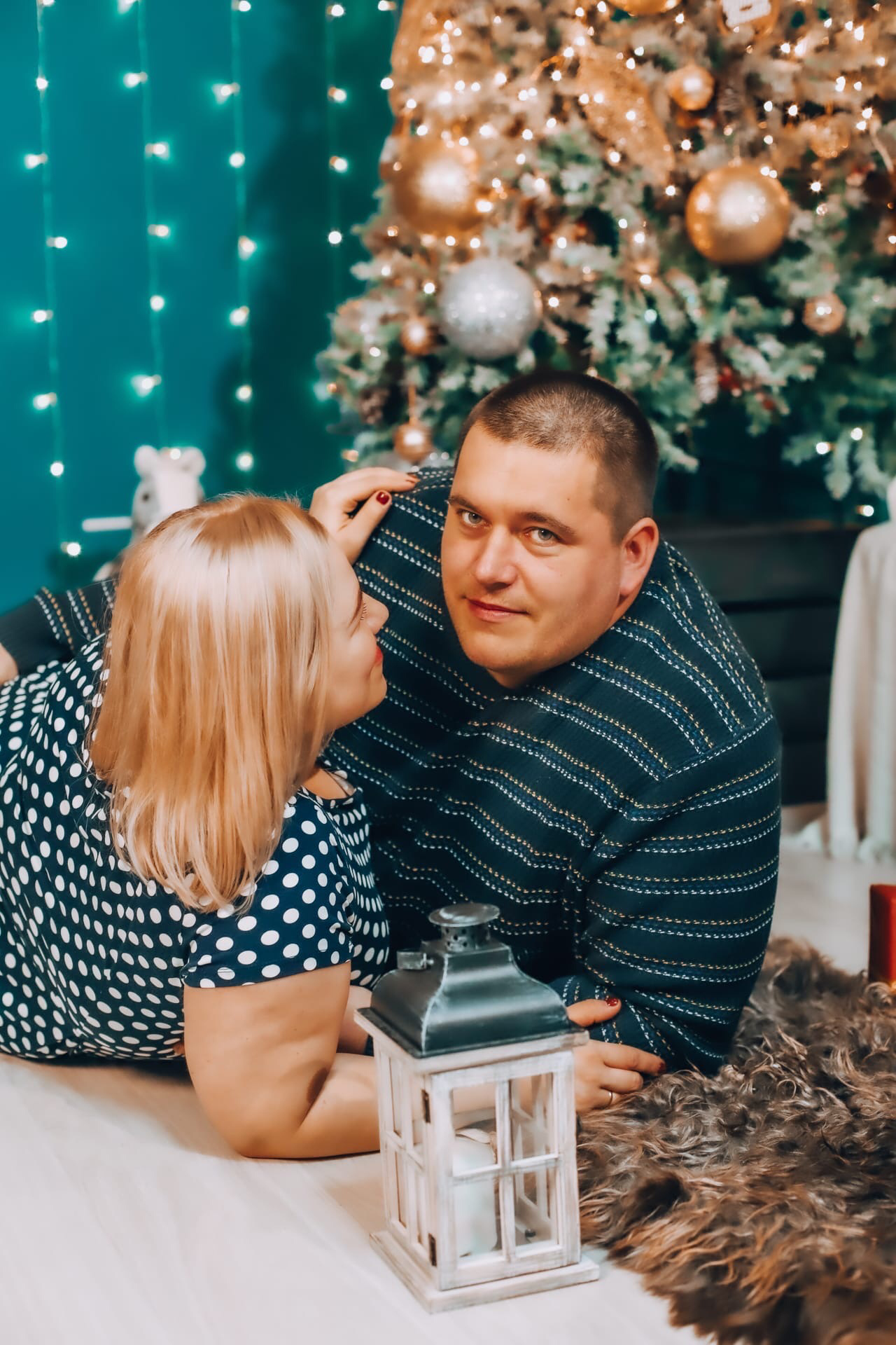 Семья Сивидовых Новый год 2022. Фотограф беременности и семейных историй Эльвира Акарибе в городе Краснодар!