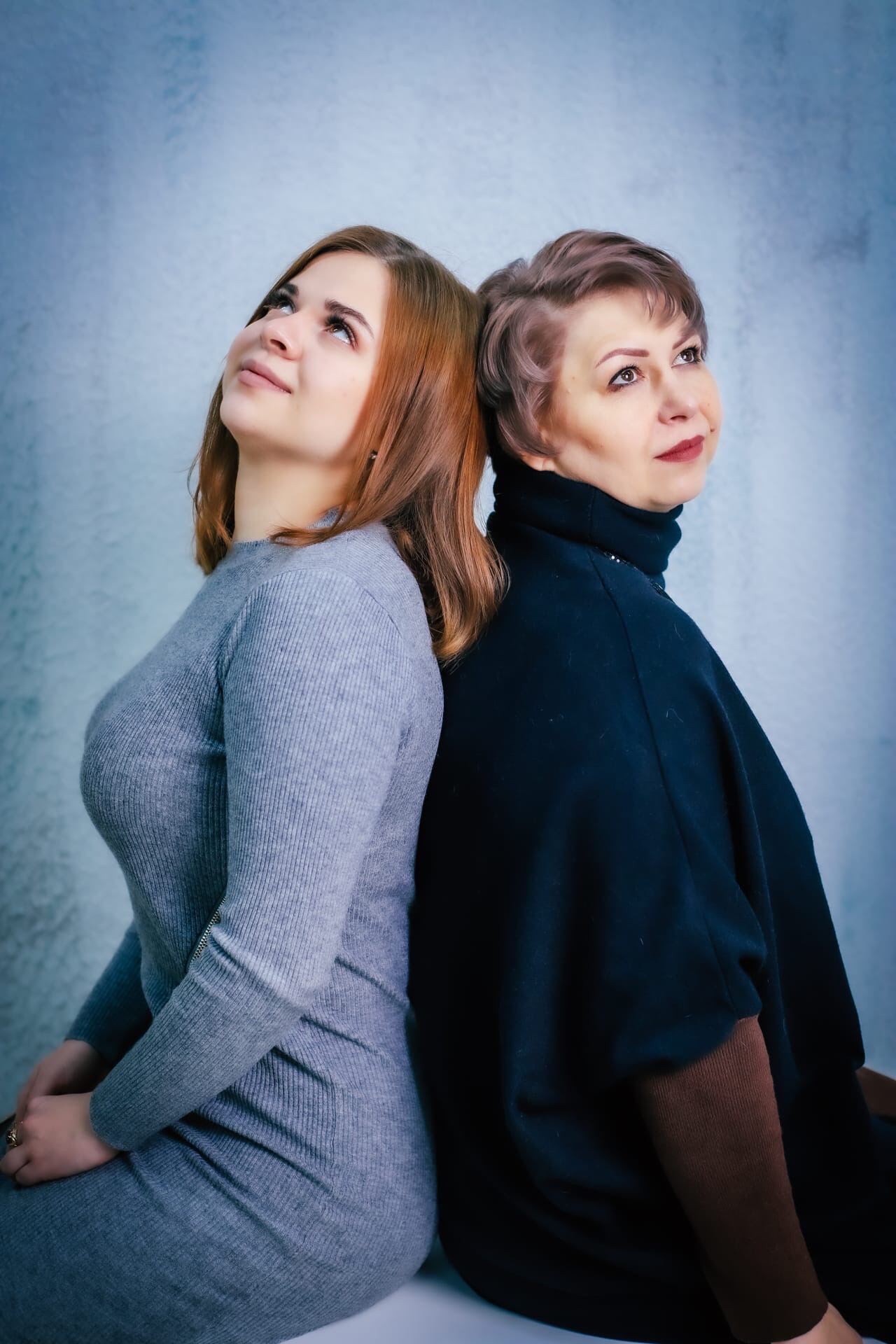 Семья Пивоваровых Новый год 2022. Фотограф беременности и семейных историй Эльвира Акарибе в городе Краснодар!