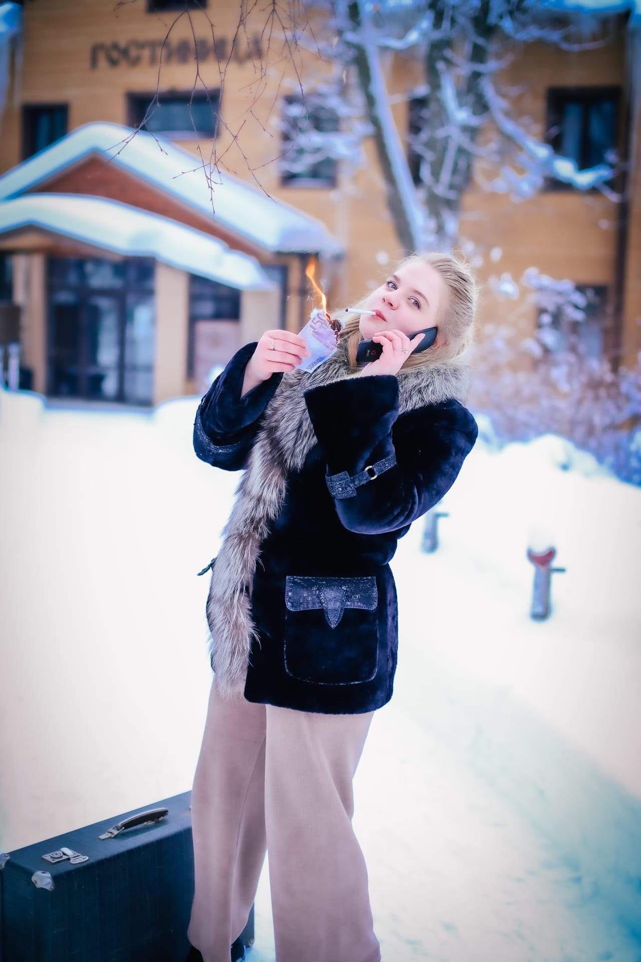 Съёмка в стиле лихих 90-х. Фотограф беременности и семейных историй Эльвира Акарибе в городе Краснодар!