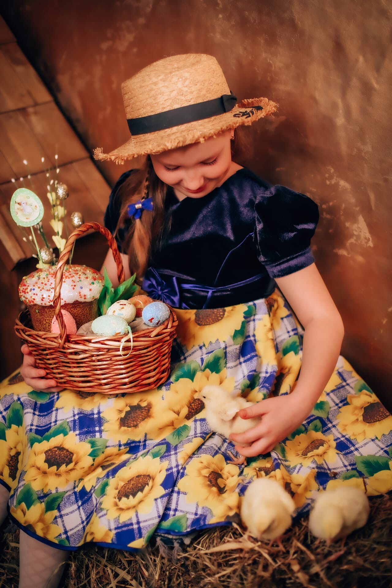 Иришка! Пасхальная фотосессия. Фотограф беременности и семейных историй Эльвира Акарибе в городе Краснодар!