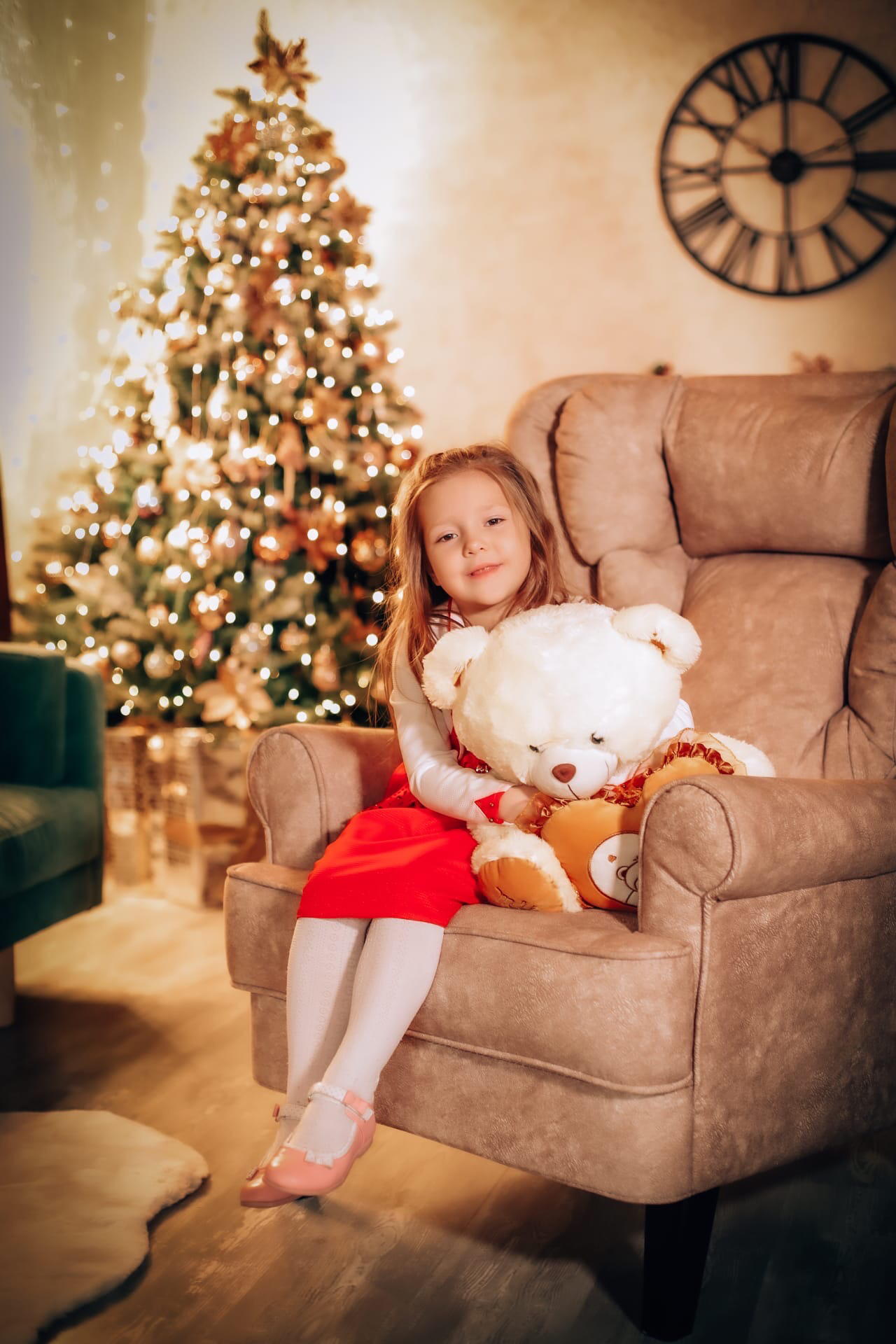 Семья Шмаковых Новый год 2022. Фотограф беременности и семейных историй Эльвира Акарибе в городе Краснодар!