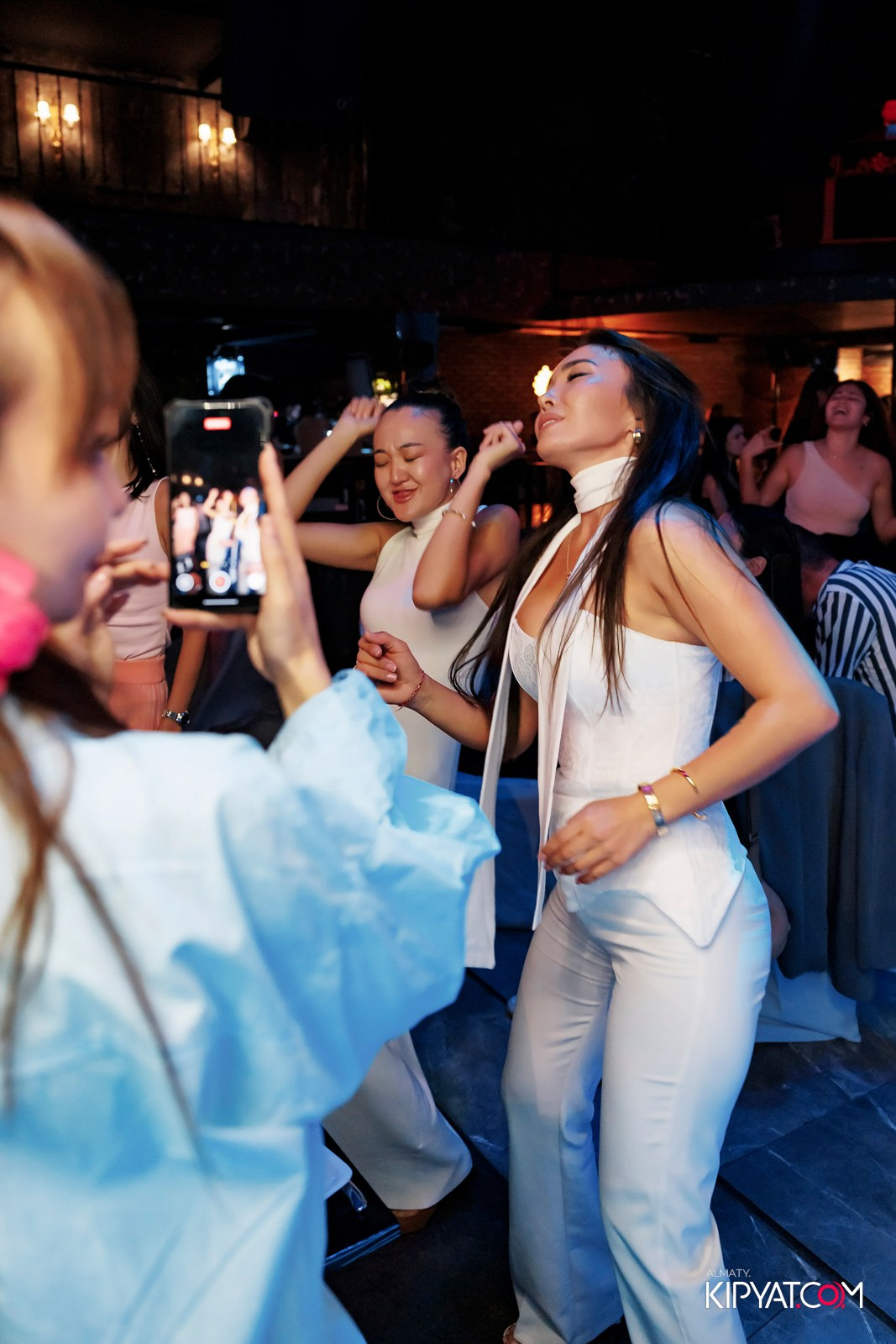 МУЗЫКАЛЬНОЕ ЛОТО В HIT RETRO. КИПЯТКОМ АЛМАТЫ!