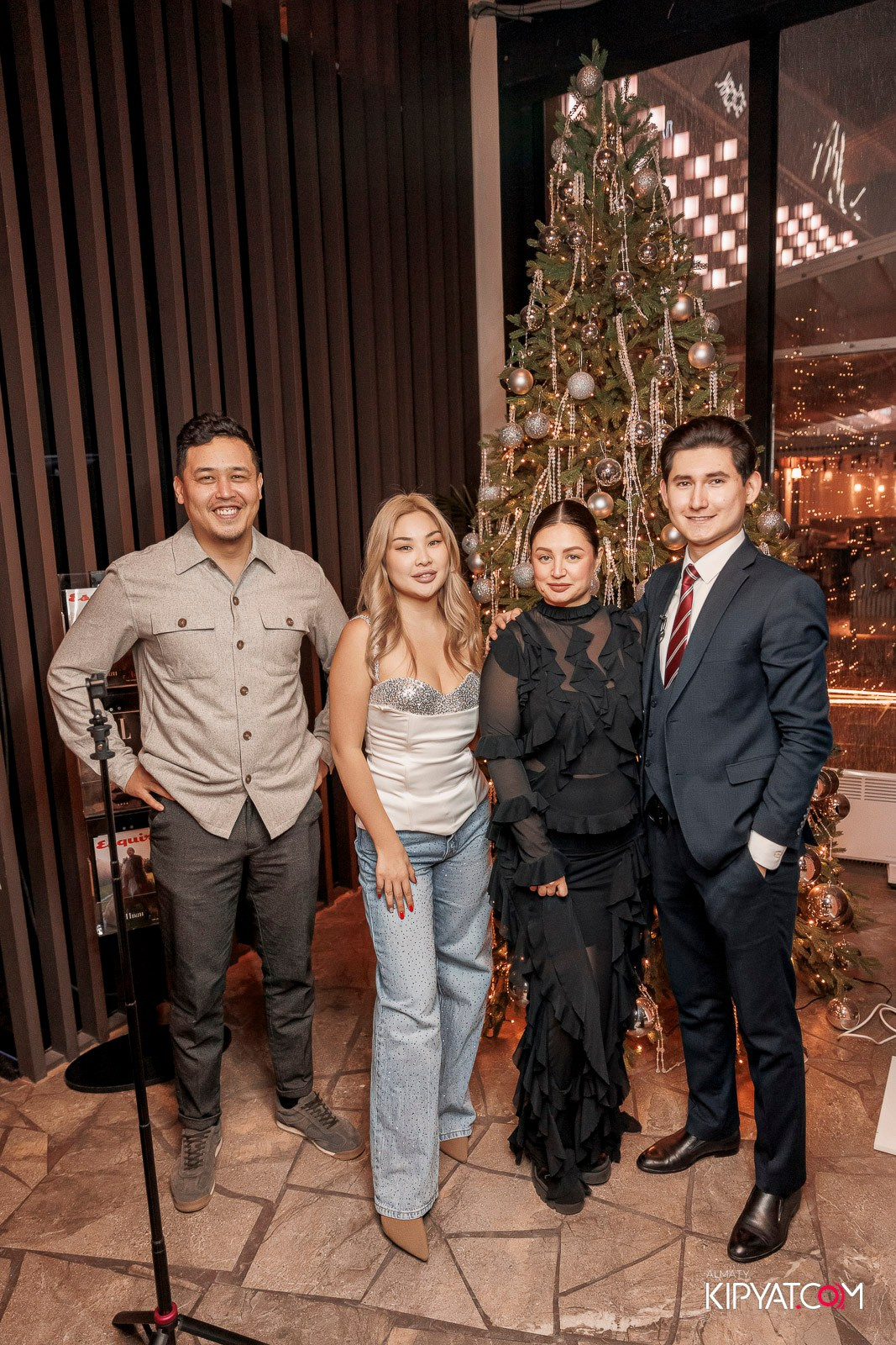 AIZA TERRACE RESTAURANT & BAR. КИПЯТКОМ АЛМАТЫ! Фотосъемка мероприятий в Алматы