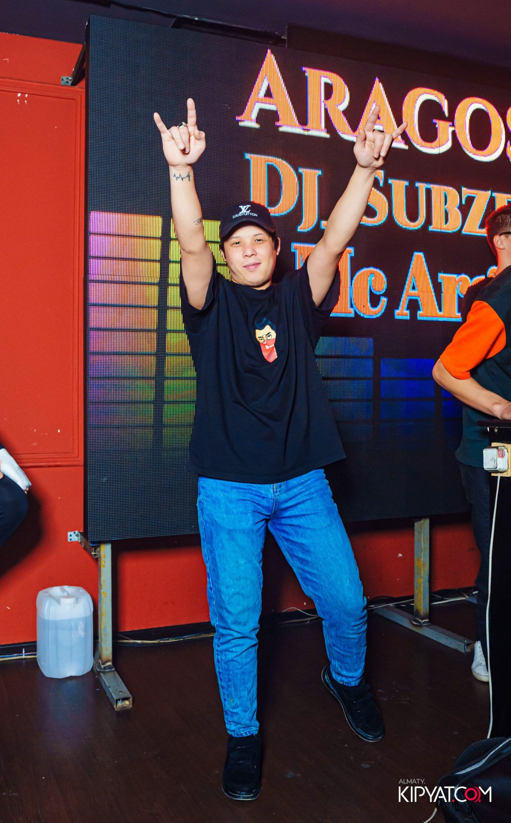 ARAGOSTA. КИПЯТКОМ АЛМАТЫ!