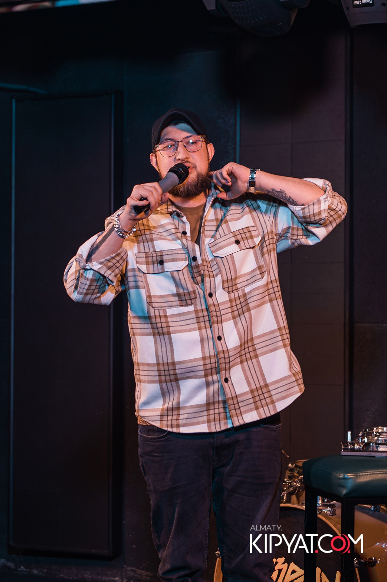 СОЛЬНЫЙ STAND UP КОНЦЕРТ АЛЕКСАНДРА МЕРКУЛЯ. КИПЯТКОМ АЛМАТЫ!