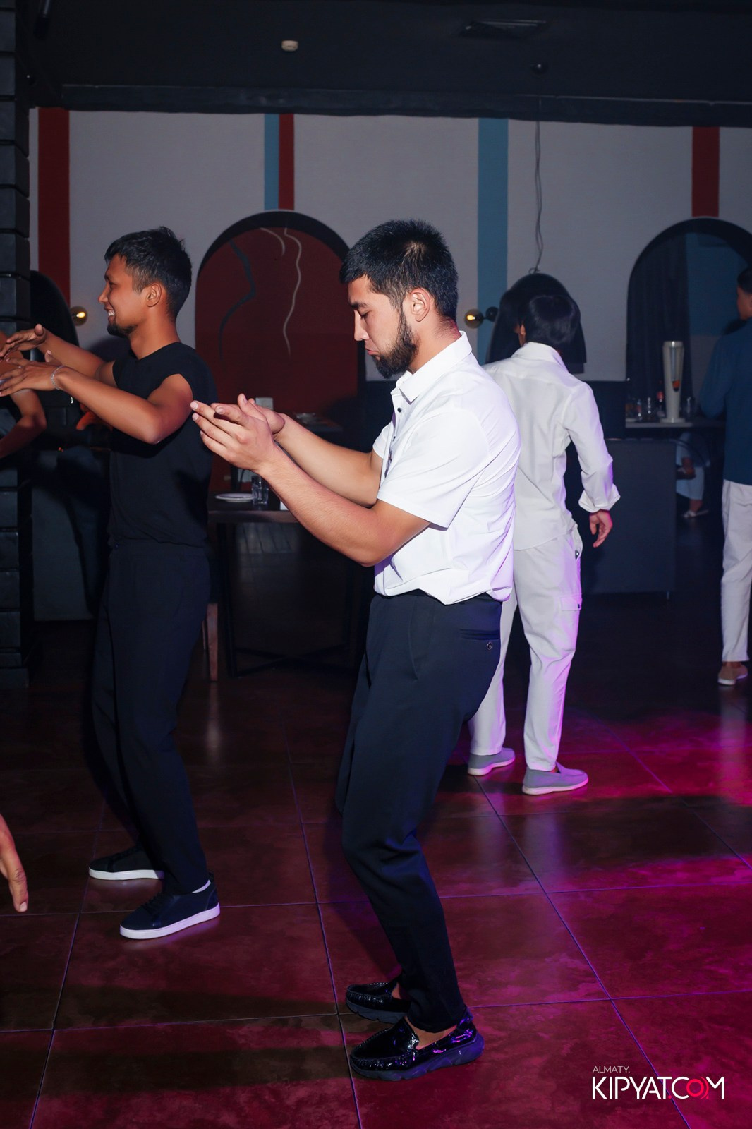 ARAGOSTA. КИПЯТКОМ АЛМАТЫ! Фотосъемка мероприятий в Алматы