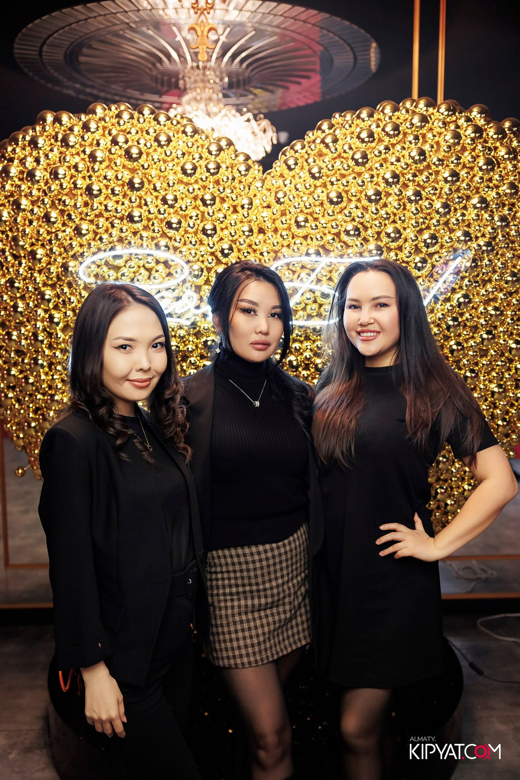 ЗАЯ, НА БИС. КИПЯТКОМ АЛМАТЫ! Фотосъемка мероприятий в Алматы