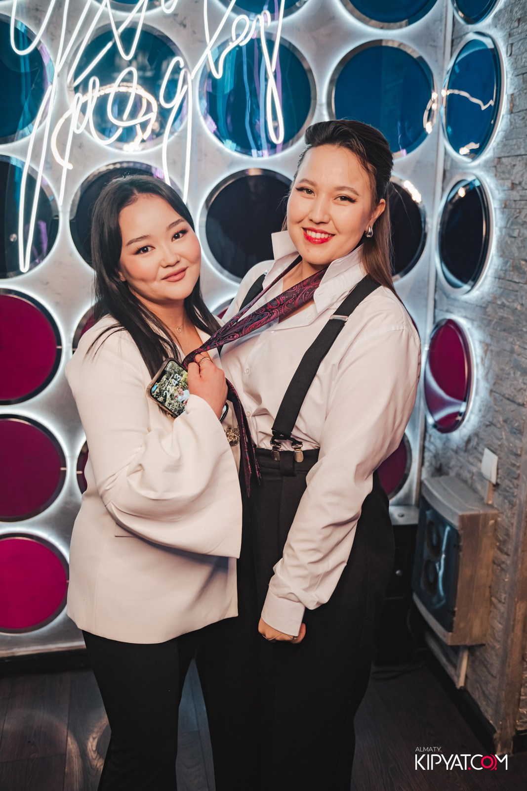 УХО И МЕДВЕДЬ НА ГАГАРИНА. КИПЯТКОМ АЛМАТЫ!