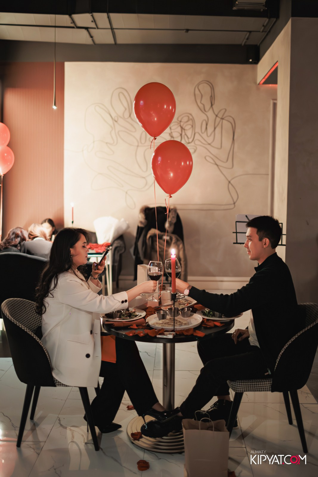 ARABIS НА ГАГАРИНА. КИПЯТКОМ АЛМАТЫ!