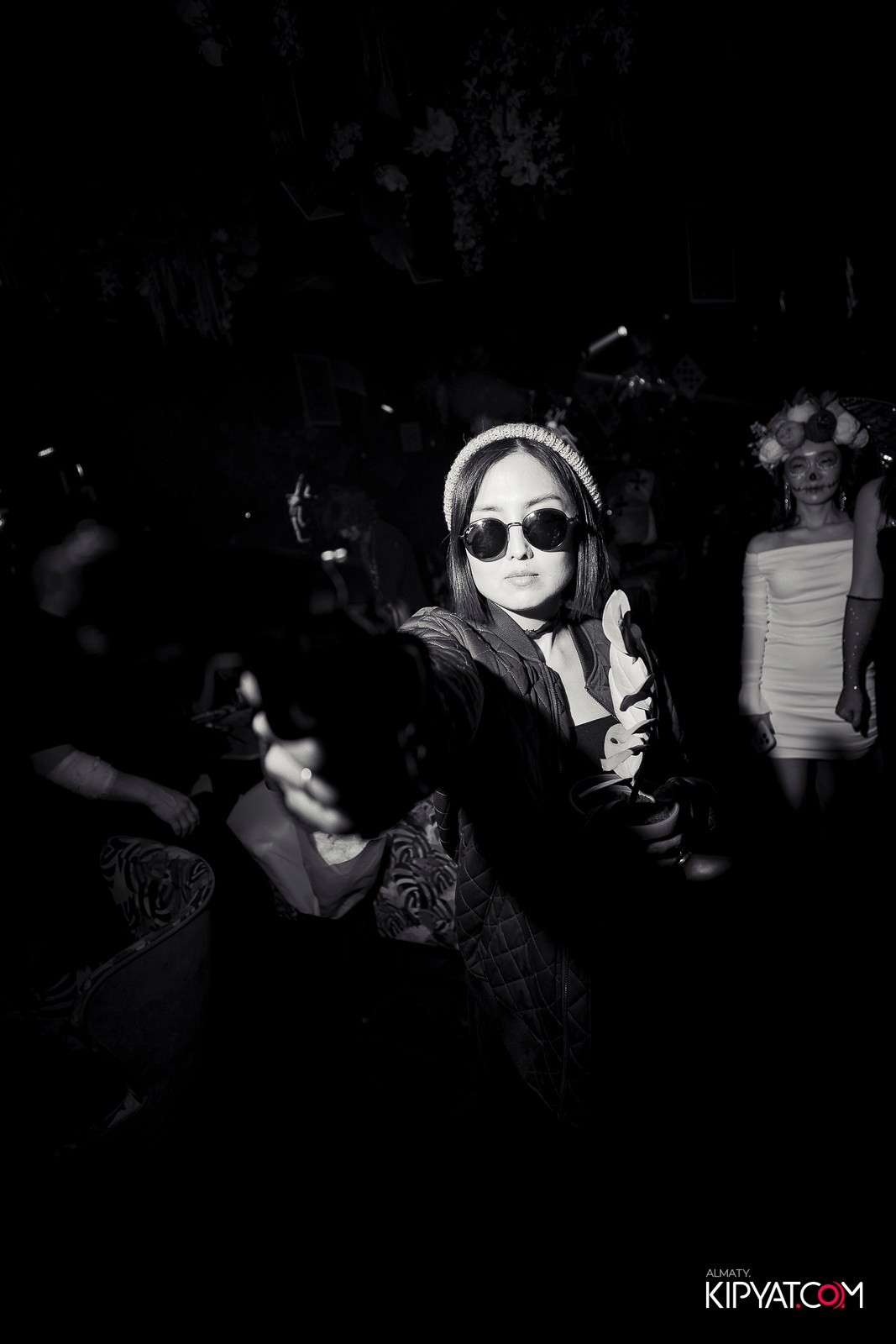 FRIENDS BSR & TERRACE. КИПЯТКОМ АЛМАТЫ!