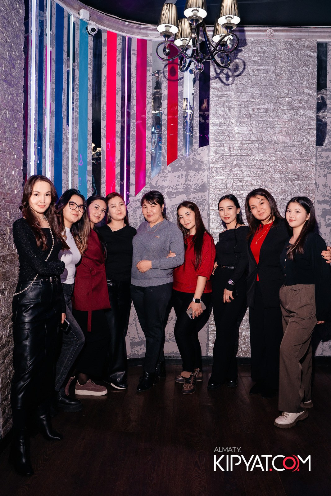 УХО И МЕДВЕДЬ НА ГАГАРИНА. КИПЯТКОМ АЛМАТЫ!