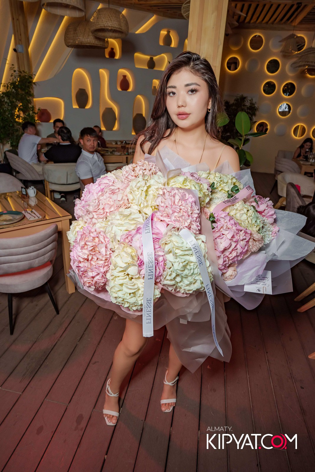 MOOD KARAOKE & TERRACE. КИПЯТКОМ АЛМАТЫ! Фотосъемка мероприятий в Алматы