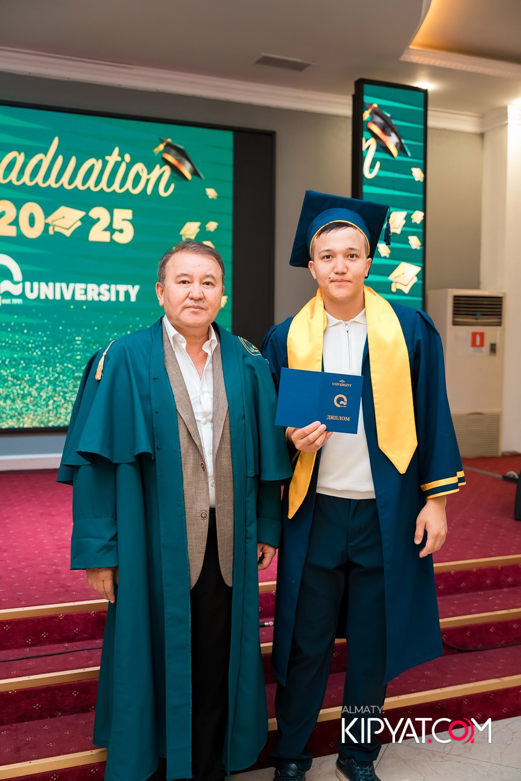 GRADUATION 2025 Q UNIVERSITY. КИПЯТКОМ АЛМАТЫ!