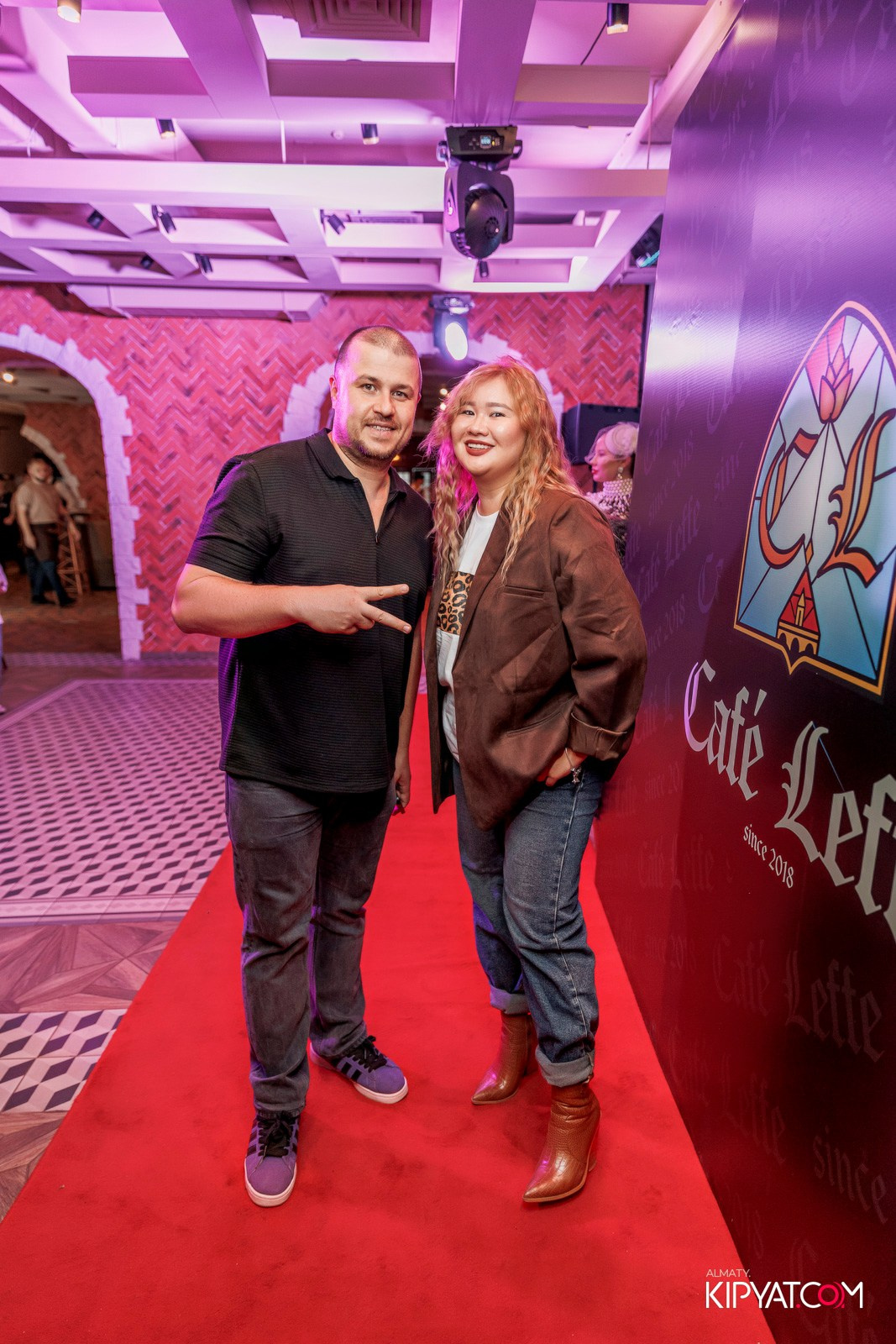 ОФИЦИАЛЬНОЕ ОТКРЫТИЕ CAFE LEFFE. КИПЯТКОМ АЛМАТЫ!