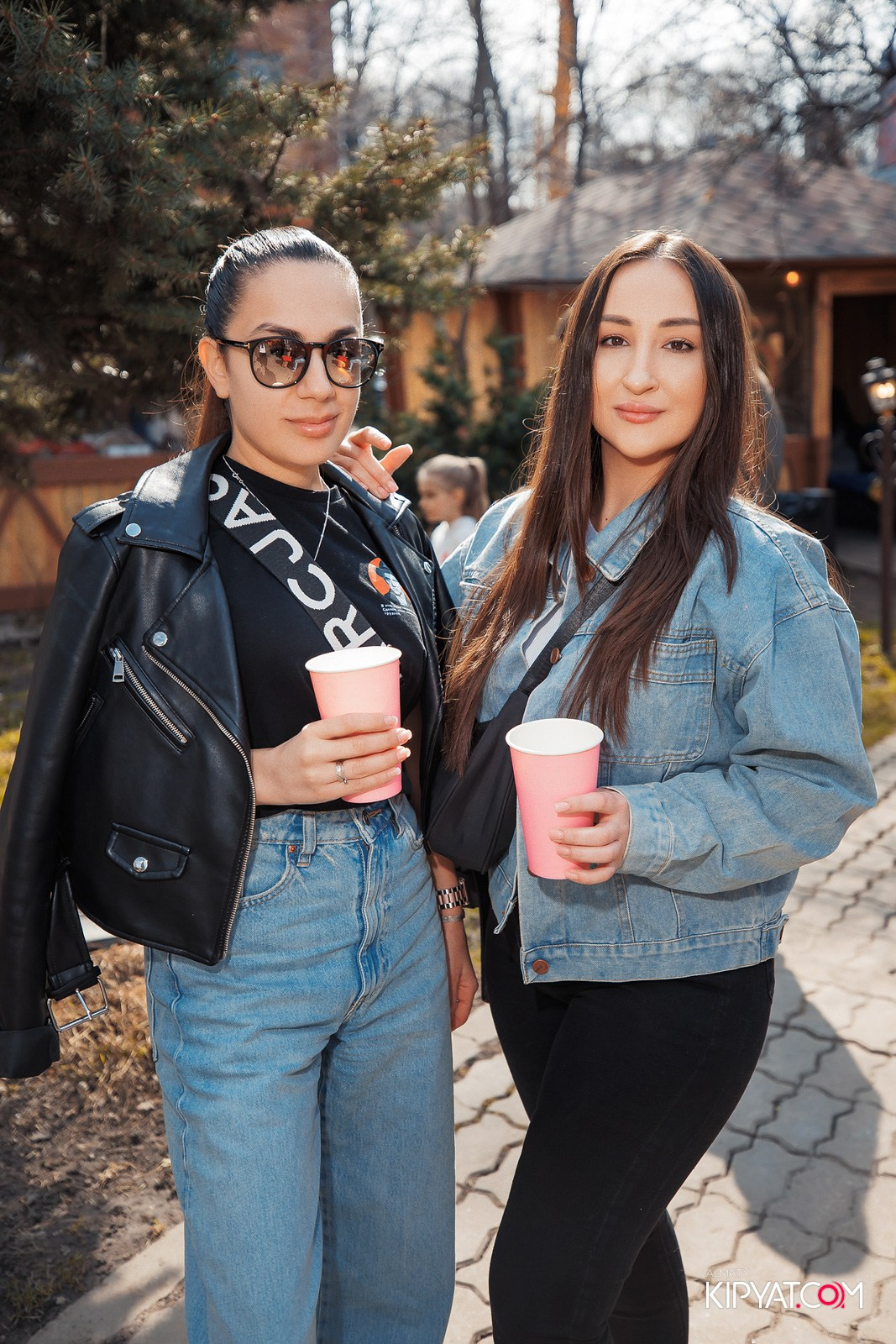 ДНЕВНОЙ РЕЙВ. КИПЯТКОМ АЛМАТЫ!