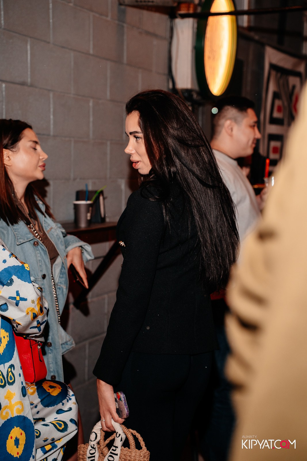 НОЧНОЙ РЕЙВ. КИПЯТКОМ АЛМАТЫ!