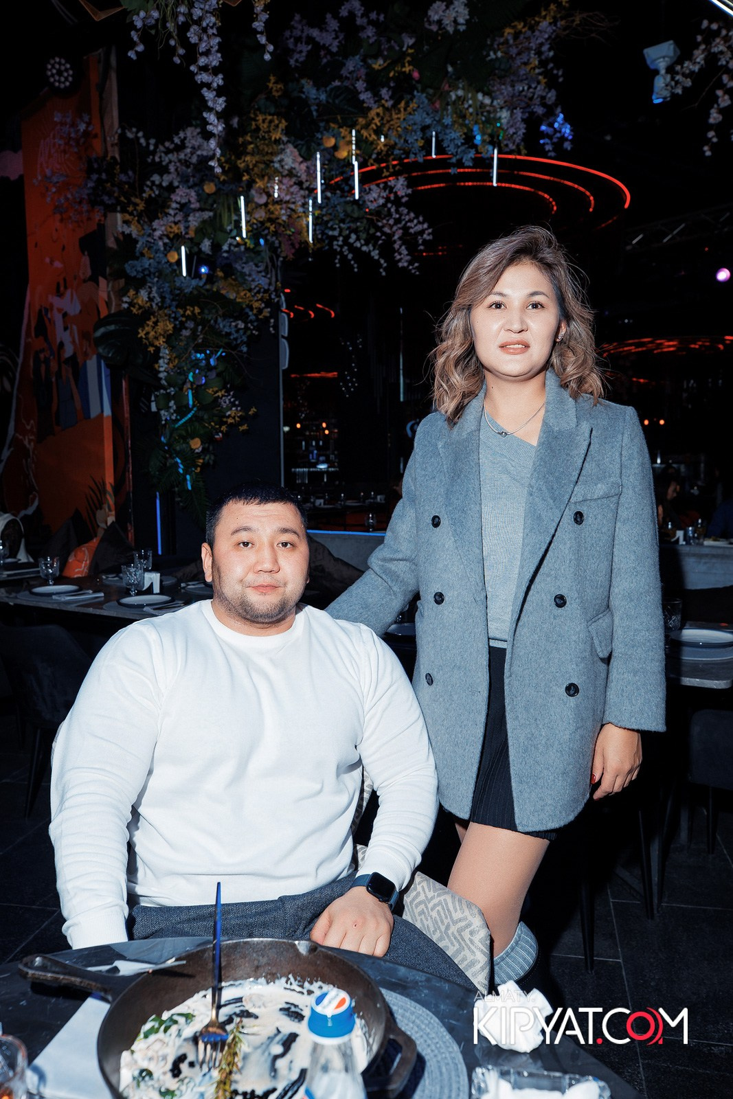 FRIENDS BAR & TERRACE. КИПЯТКОМ АЛМАТЫ! Фотосъемка мероприятий в Алматы