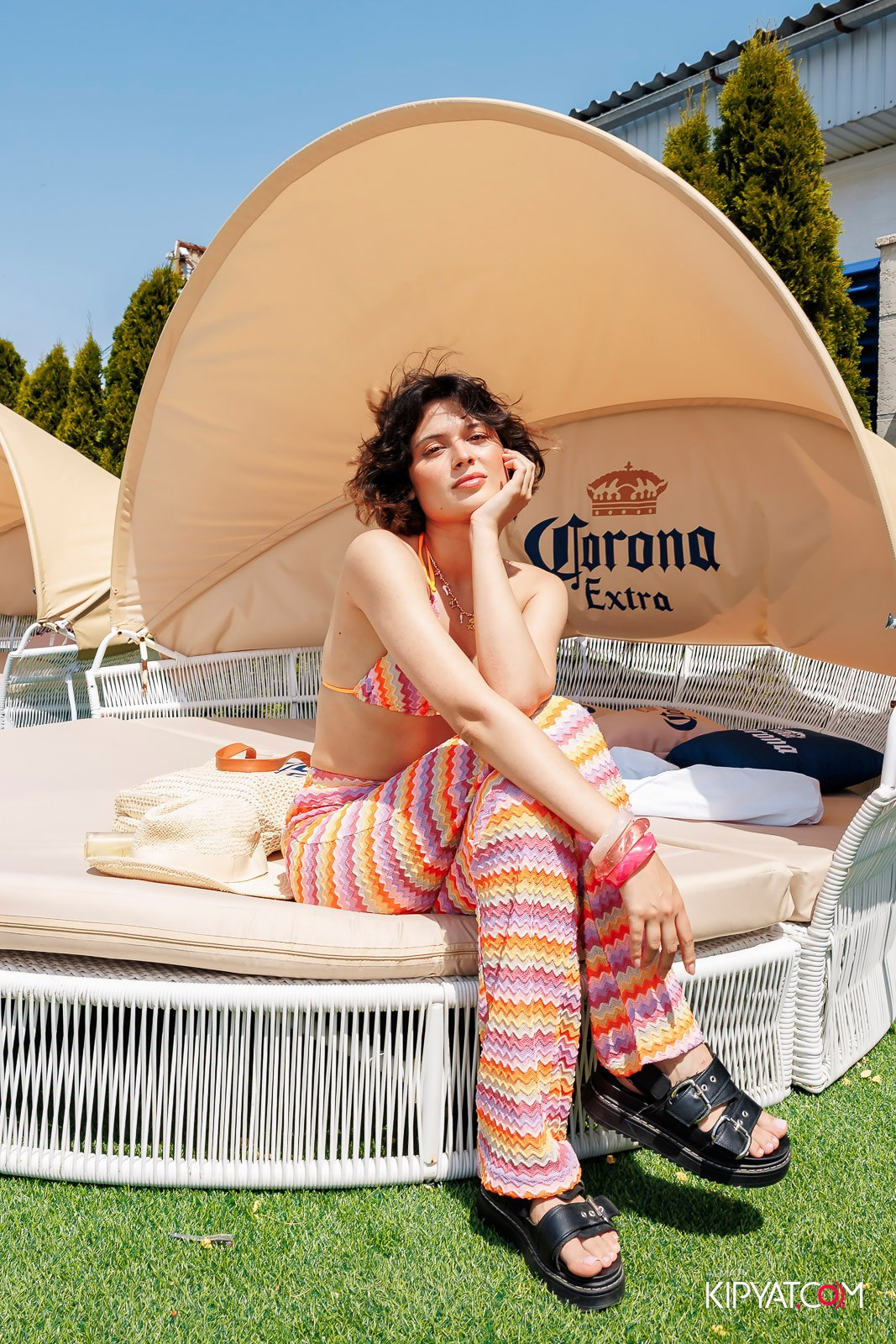 ЗАКРЫТАЯ ВЕЧЕРИНКА В ЧЕСТЬ ОТКРЫТИЯ СЕЗОНА SUMMER POOL BRUNCH. КИПЯТКОМ АЛМАТЫ! Фотосъемка мероприятий в Алматы
