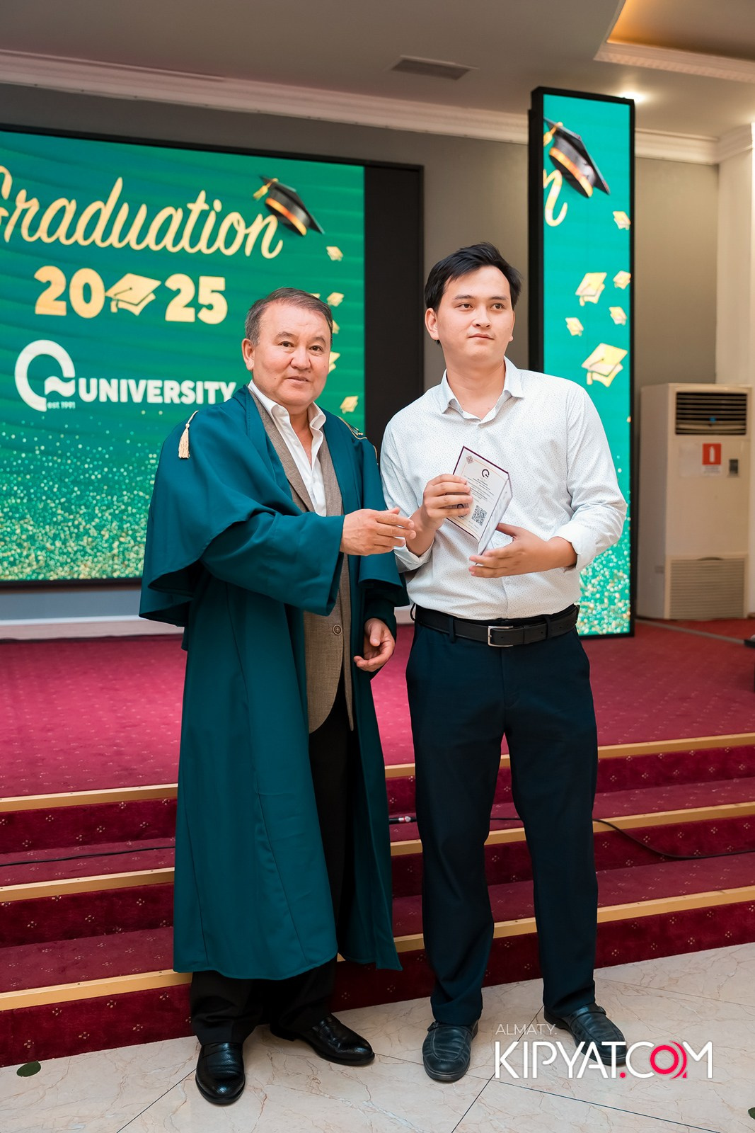 GRADUATION 2025 Q UNIVERSITY. КИПЯТКОМ АЛМАТЫ!
