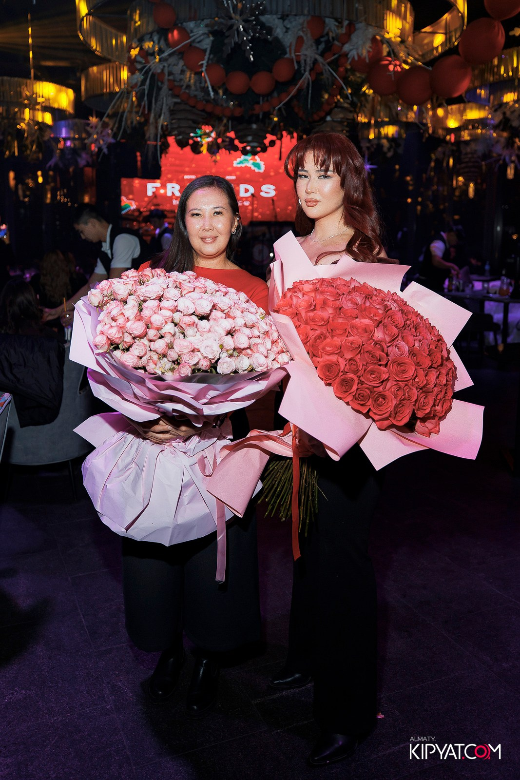 FRIENDS BAR & TERRACE. КИПЯТКОМ АЛМАТЫ! Фотосъемка мероприятий в Алматы