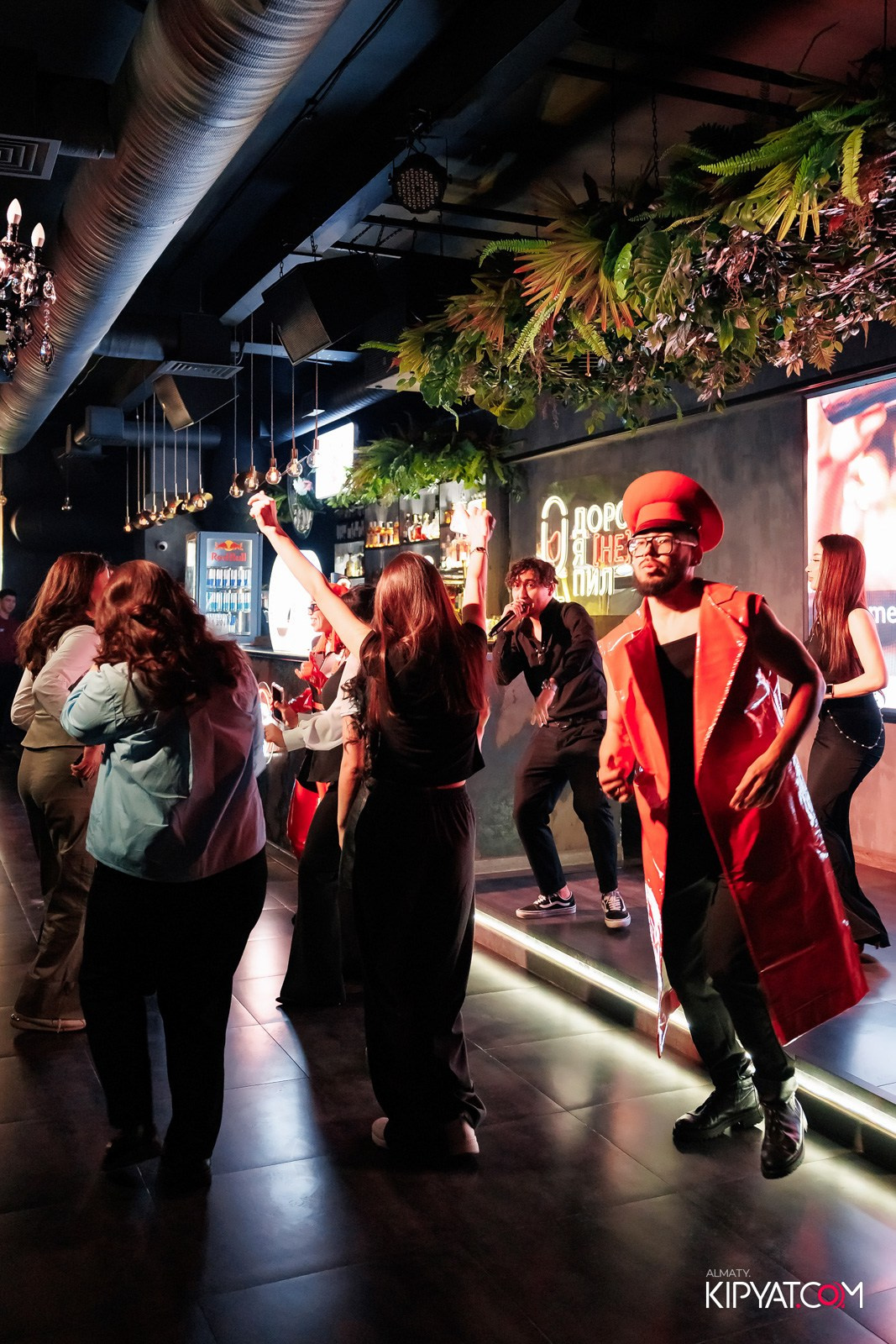 ДОРОГАЯ, Я НЕ ПИЛ. КИПЯТКОМ АЛМАТЫ!