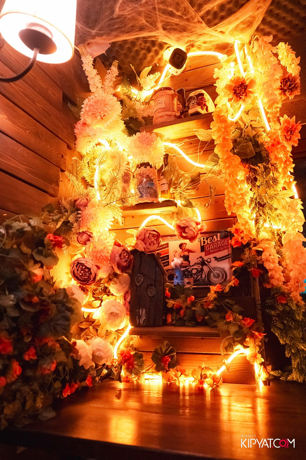 VICTORY PUB. КИПЯТКОМ АЛМАТЫ!