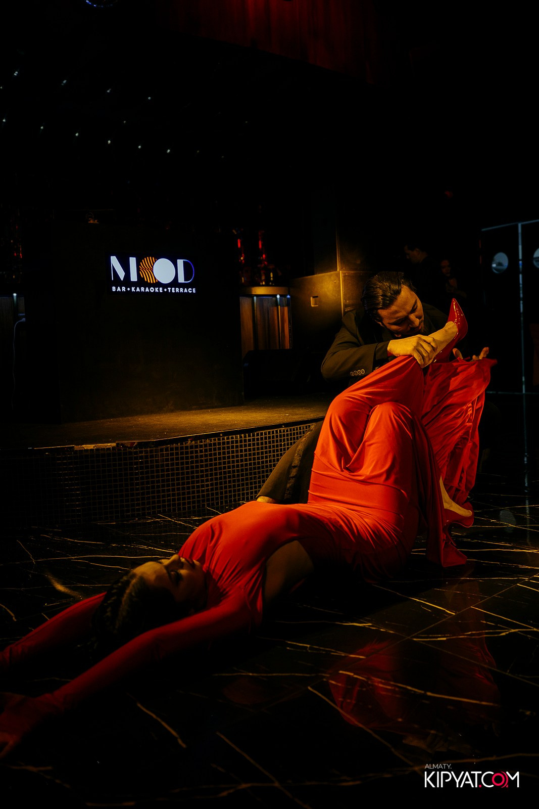 MOOD KARAOKE & TERRACE. КИПЯТКОМ АЛМАТЫ!