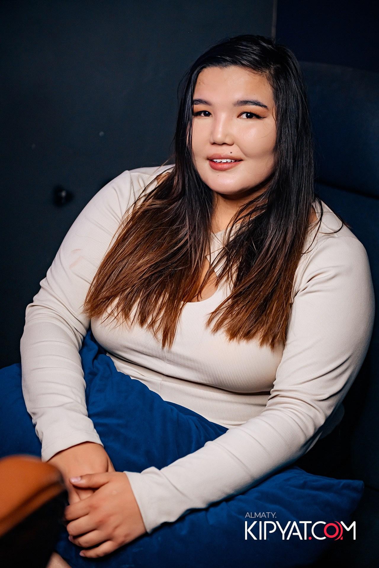 UYAT EMES BAR. КИПЯТКОМ АЛМАТЫ!