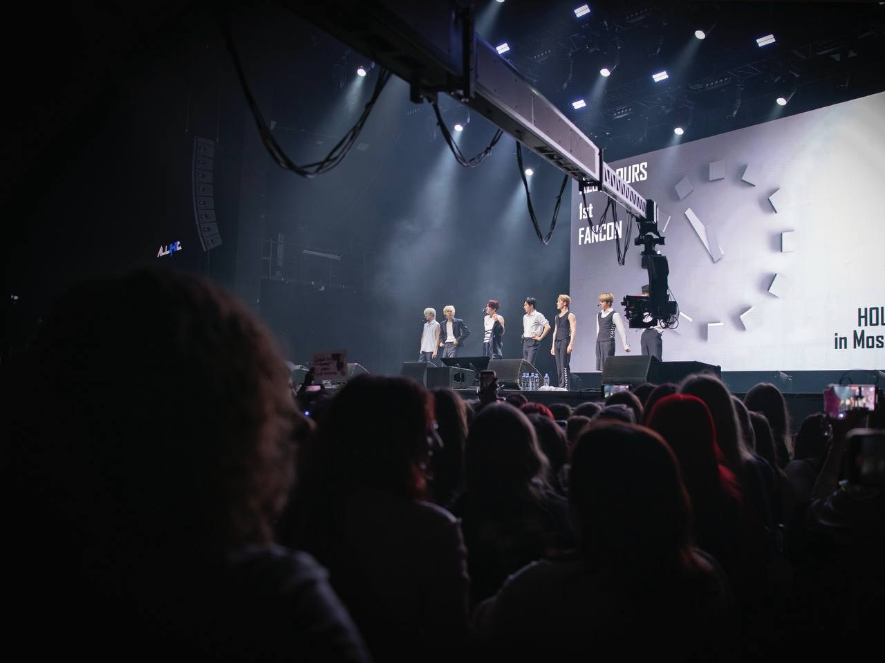 K-POP / VK STADIUM. Видео продакшн: видеосъёмка и прямой эфир